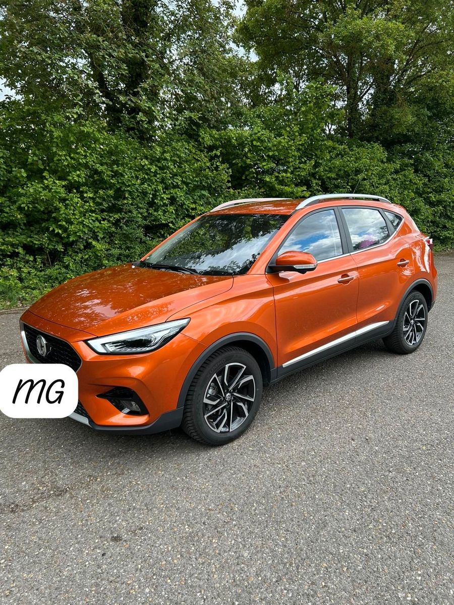 MG ZS