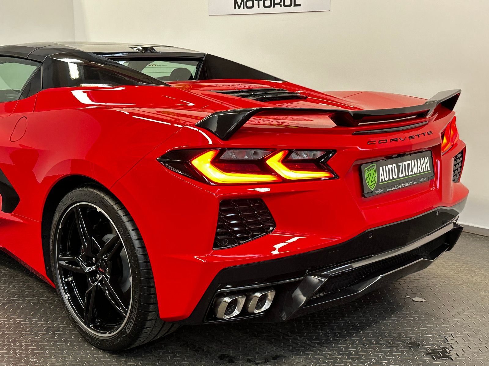 Fahrzeugabbildung Corvette C8 Stingray 3LT/SOFORT VER./CARBON/LIFT/MAGNETIC