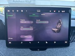 SKODA Combi 2.0 TSI 265PS AHK PANO Matrix Head up