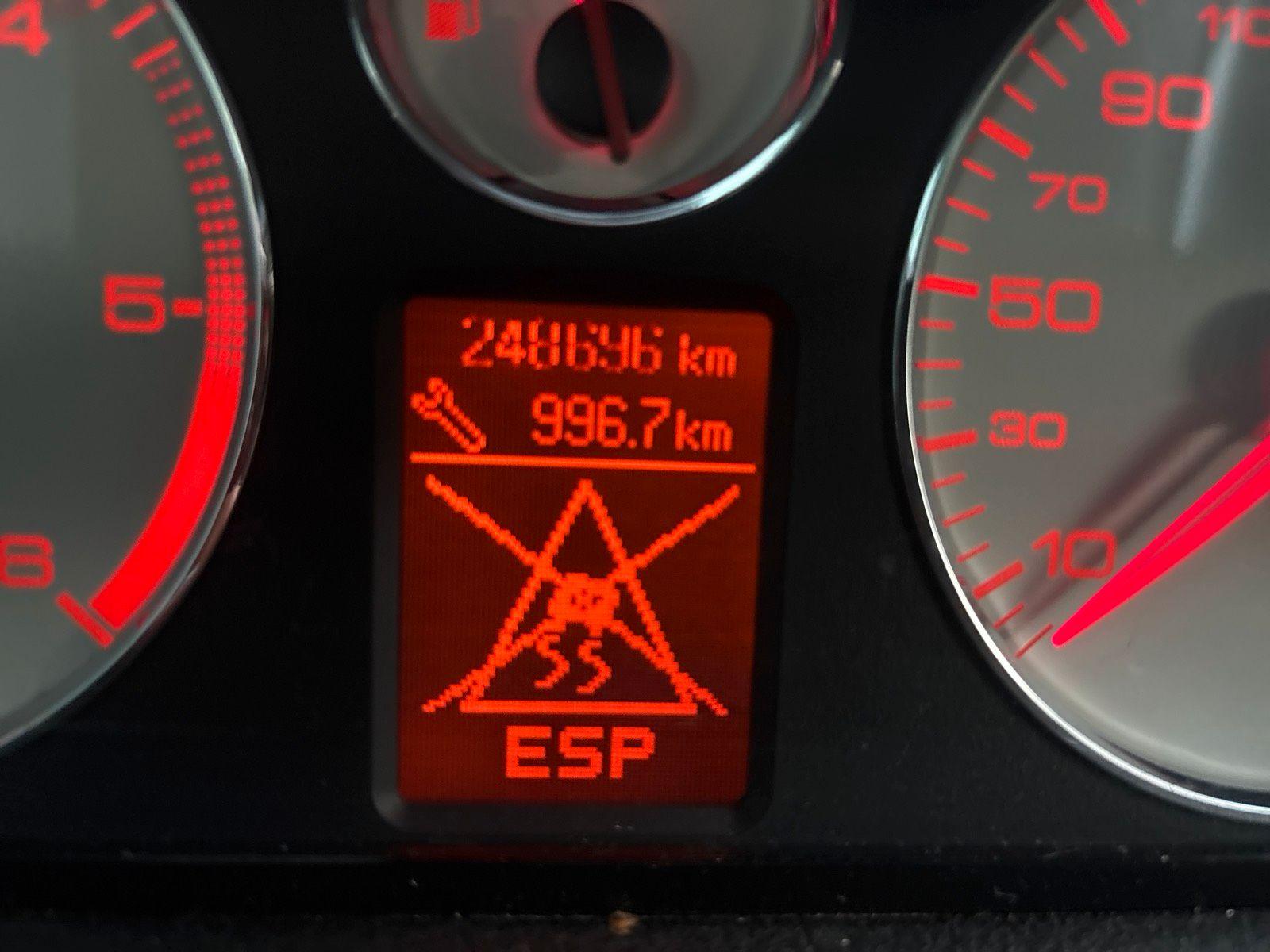 Peugeot 407 2006 — photo 9