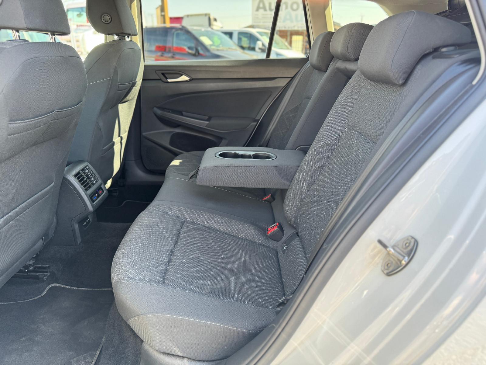 Volkswagen Golf VIII 8 Var. Life ACC Spur Pano Digi-Co Spur, миниатюра 15