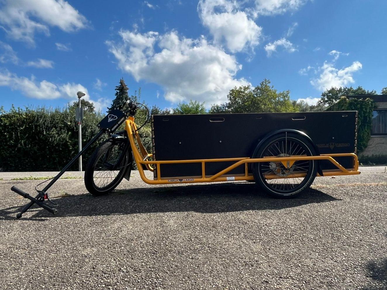 Carla Cargo Carla mit Bob Box