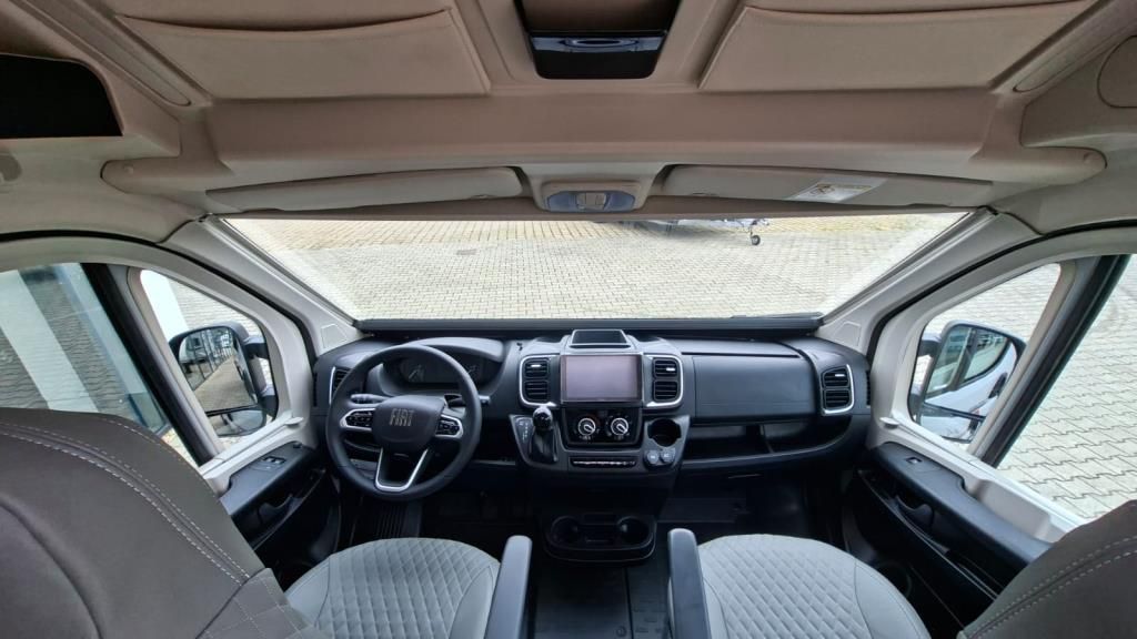 Autohaus Zimpel & Franke -  Challenger V210 Sport 2026er +ArcticPaket+Solar - Bild 15 Autohaus Zimpel & Franke -  Challenger V210 Sport 2026er +ArcticPaket+Solar - Bild 15