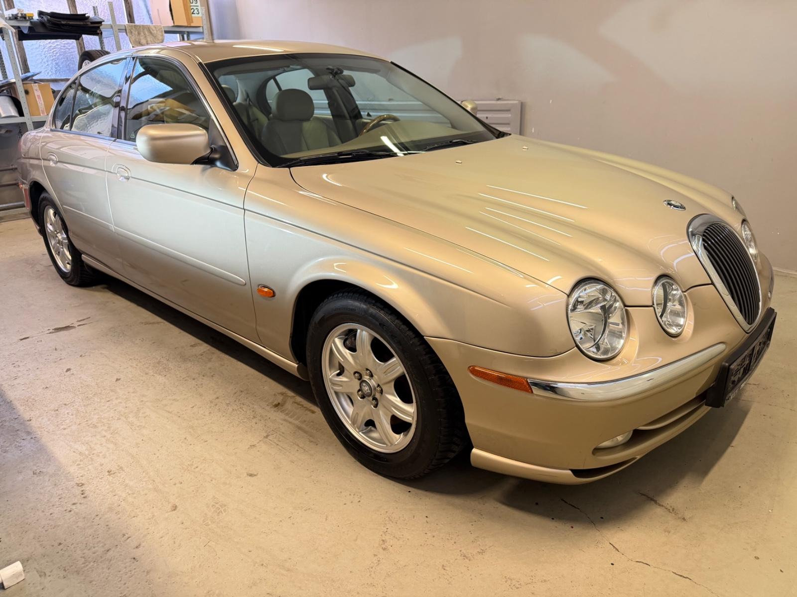 Jaguar S-Type V6 Executive 123.TKM - 1.Hand