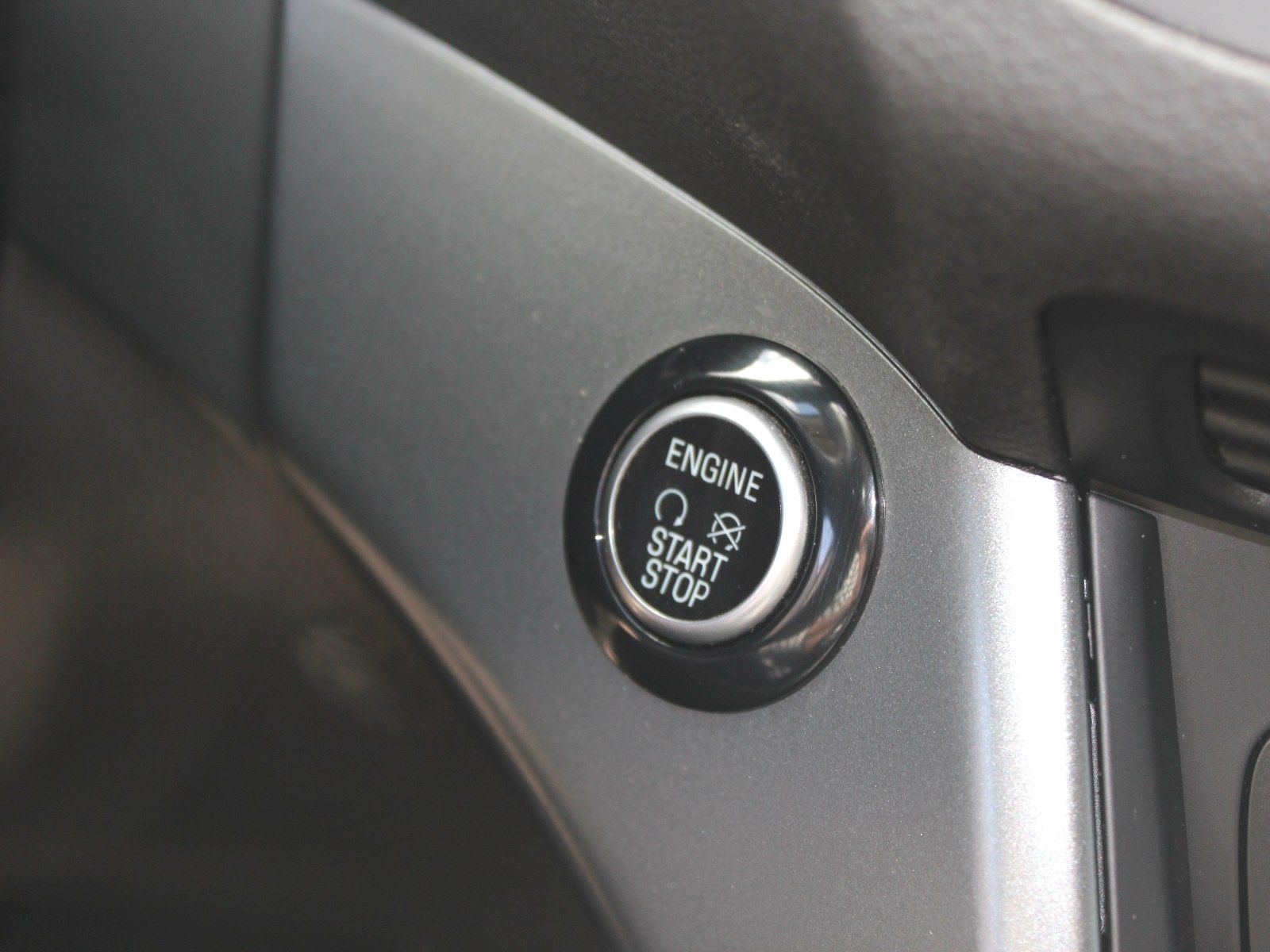 Fahrzeugabbildung Ford Kuga Cool & Connect 2,0 TDCi 4x2 Start/Stopp