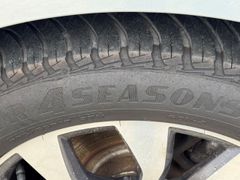 Fahrzeugabbildung Talisman Grandtour Intens 1.3 TCe Allwetterr+Win