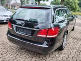 Mercedes-Benz E 300 BlueTec / Leder / Navi / Kamera / - gebrauchte Mercedes-Benz E 300 aus dem Jahr 2014