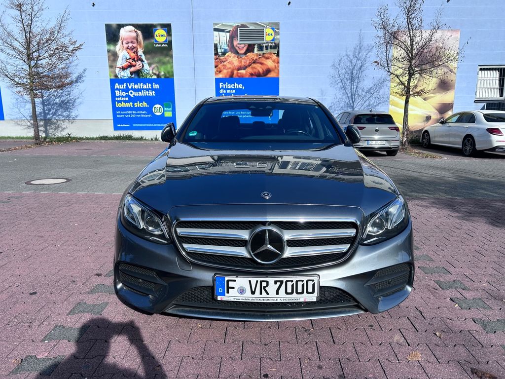 Image of Mercedes-Benz E 250
