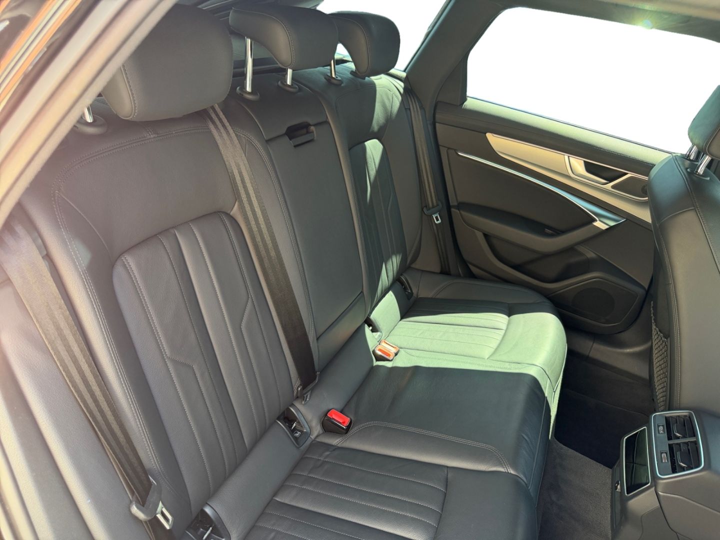 Audi A6 - Bild 8