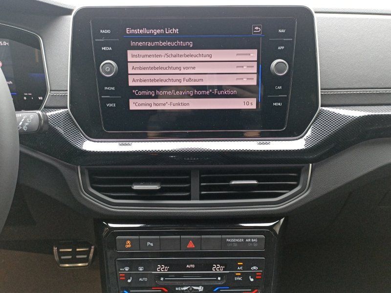 Fahrzeugabbildung Volkswagen T-Cross 1.0 TSI R-Line DSG