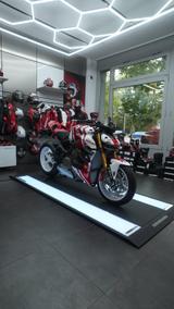 Ducati Streetfighter V4 S Supreme 0% Sonderzins - DUCATI STREETFIGHTER V4