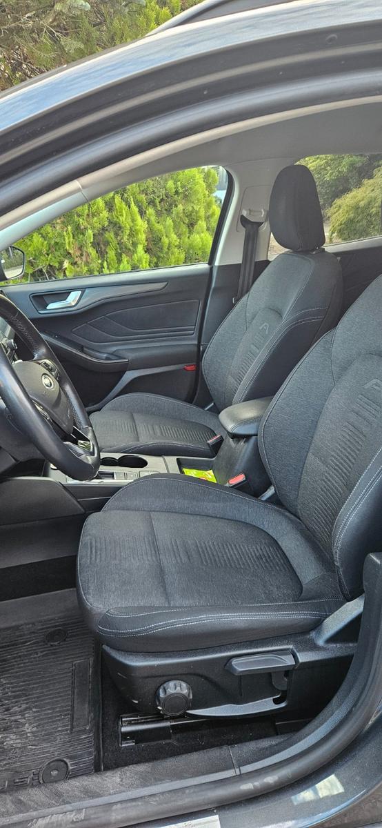 Ford Focus 2,0 EcoBlue 110kW Active X Turnier A. ...