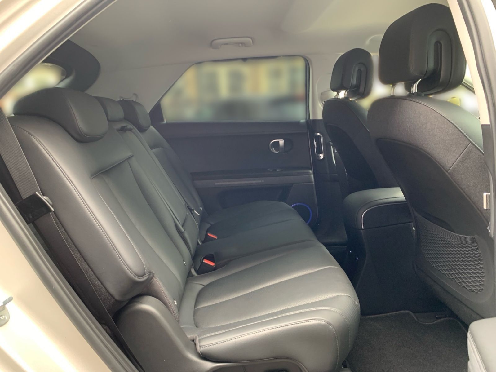 Fahrzeugabbildung Hyundai IONIQ 5 Uniq 72,6 kWh AHK 4WD Relax Solar