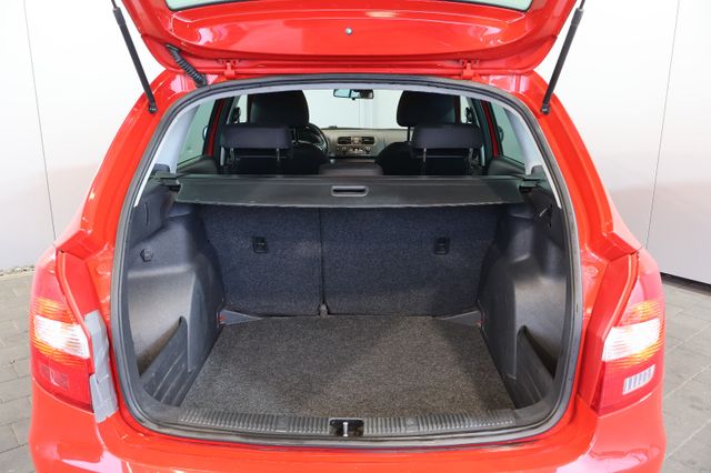 Skoda Fabia Combi Fresh 1.2 TSI KLIMAAUT.+TEMP+PDC+ALU