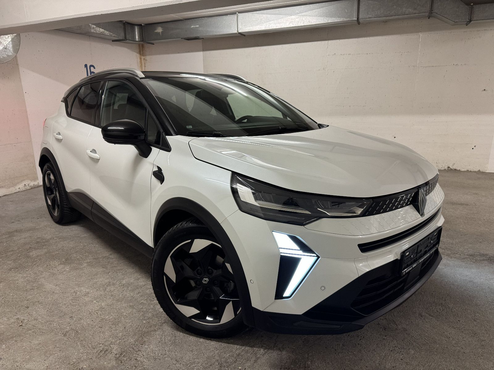 Renault CAPTUR II TECHNO TCE|MILD HYBRID|160 EDC| 1 HAND