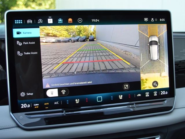 Tiguan 2.0 TDI DSG Elegance AHK/IQ.DRIVE-PAKET/M