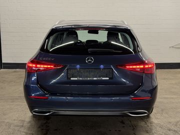 Mercedes C 200 - 6