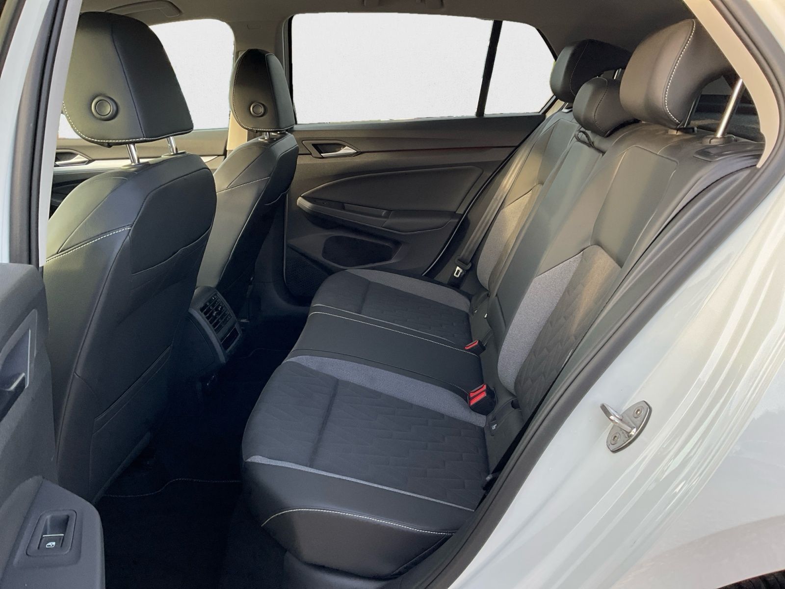 Volkswagen Golf - Bild 13