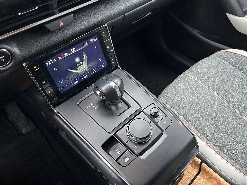 Fahrzeugabbildung Mazda MX-30 e-SKYACTIV KOM+/PRE-P 360+BOSE+HEADUP+LED+