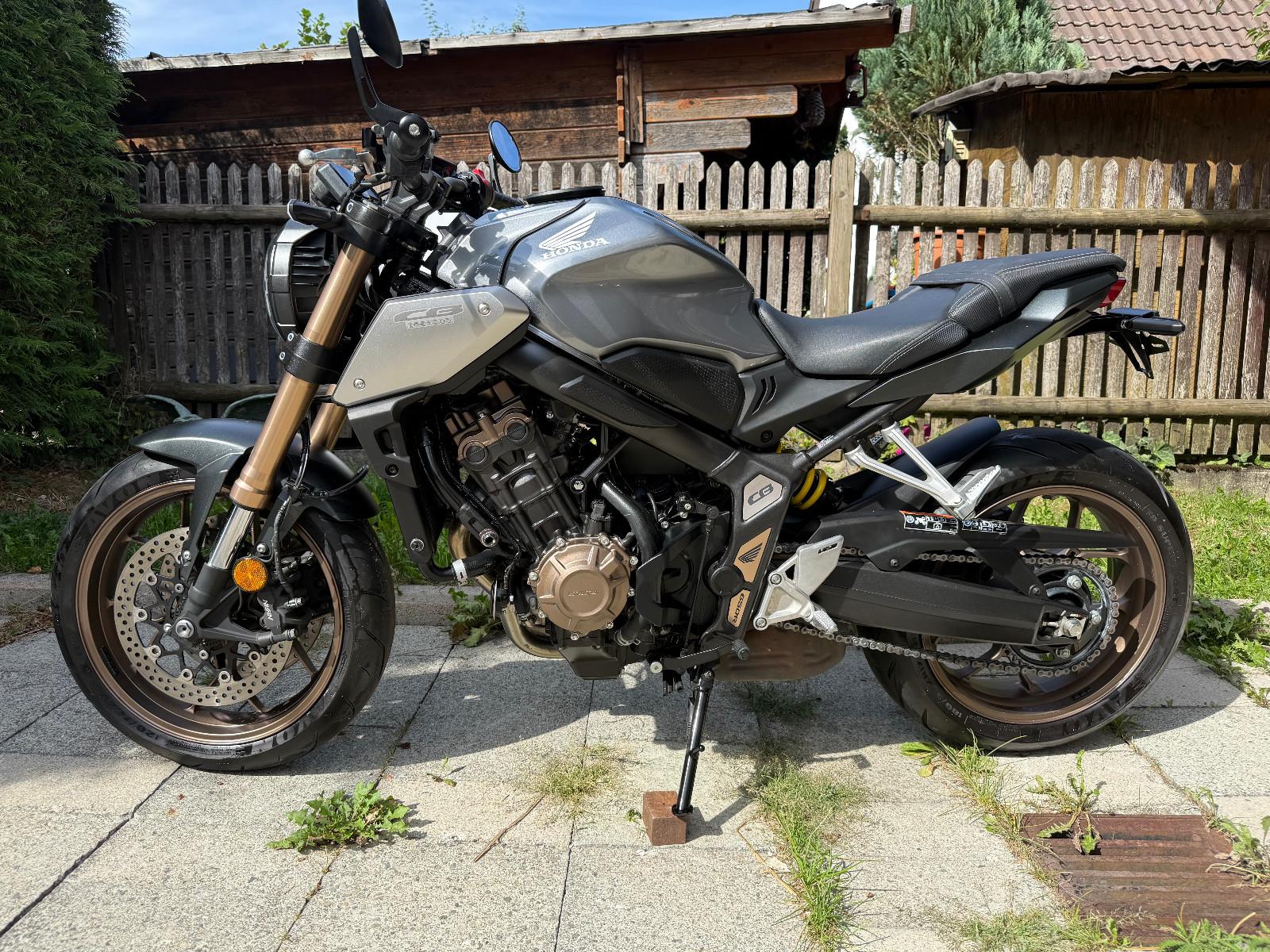 Honda CB 650 R