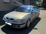 Renault Mégane 1.6 Automatik | TÜV 10/26 |... - Renault Megane aus 2001: 1.6