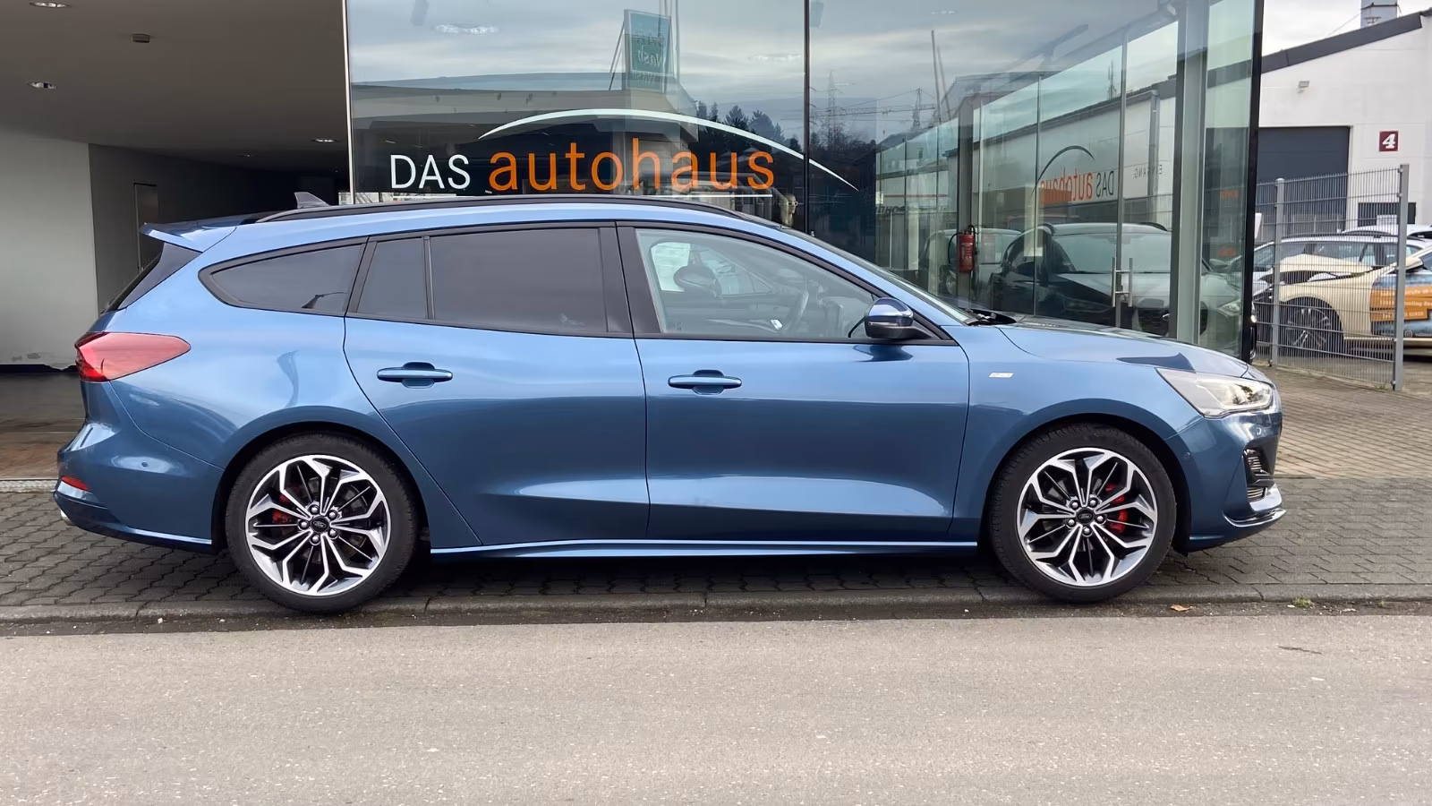 Ford Focus Turnier ST-Line X, Styling*PANO*Matrix-LED