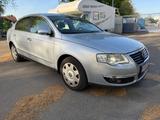 Volkswagen Passat Lim. Comfortline 1.6 Automatik HU 9.2025 - Volkswagen Passat: 1.9