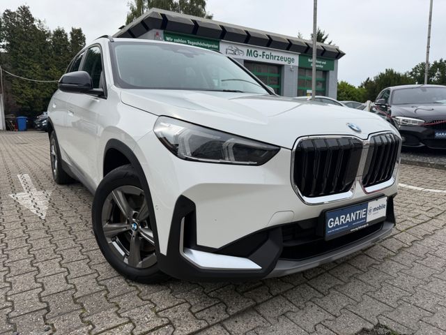 BMW X1 23 d xDrive PANO TOTWINKEL KAMERA LEDER LED