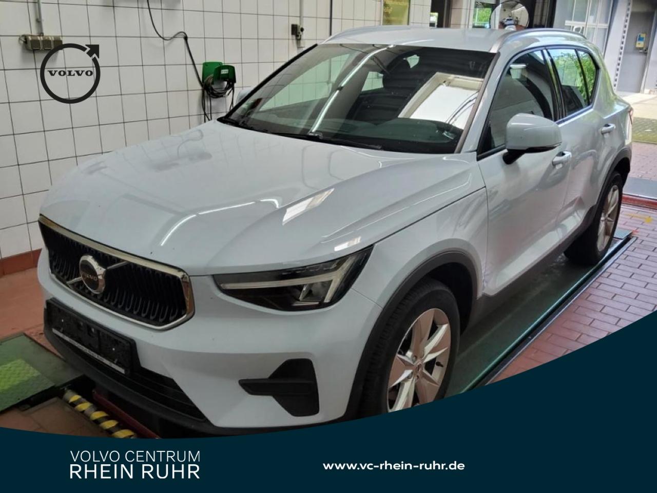 Volvo XC40 B3 CORE WINTERPAK+KAMERA+NAVI+LM18+DAB+LED+