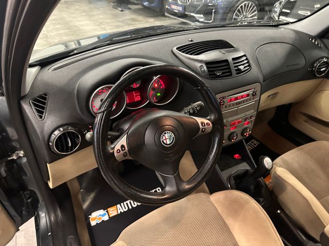 Alfa Romeo 147 1.6 16V T.Spark ECO *Klima*TÜV*CD-Player*