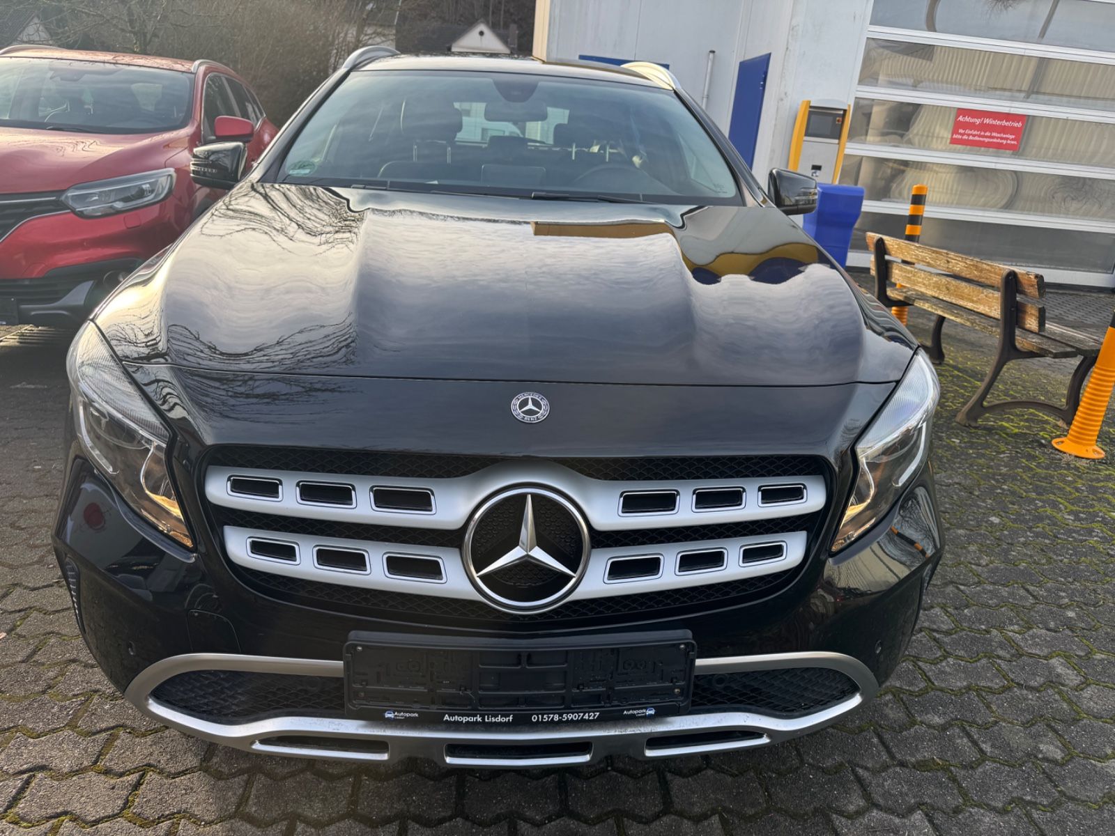 Fahrzeugabbildung Mercedes-Benz GLA 200 Leder+Navi+Kamera+Bluetooth