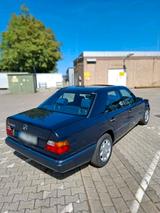 Mercedes-Benz Mercedes Benz W124 200E - Mercedes-Benz 200 in Dortmund