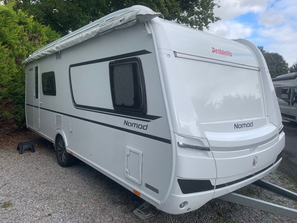 Dethleffs Nomad 560 FMK Markise , Dachklima , Mover 