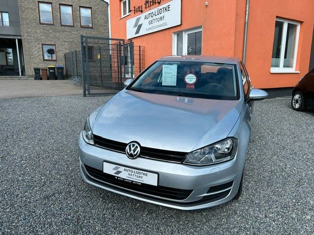 VW Golf VII Trendline 1.6 TDi