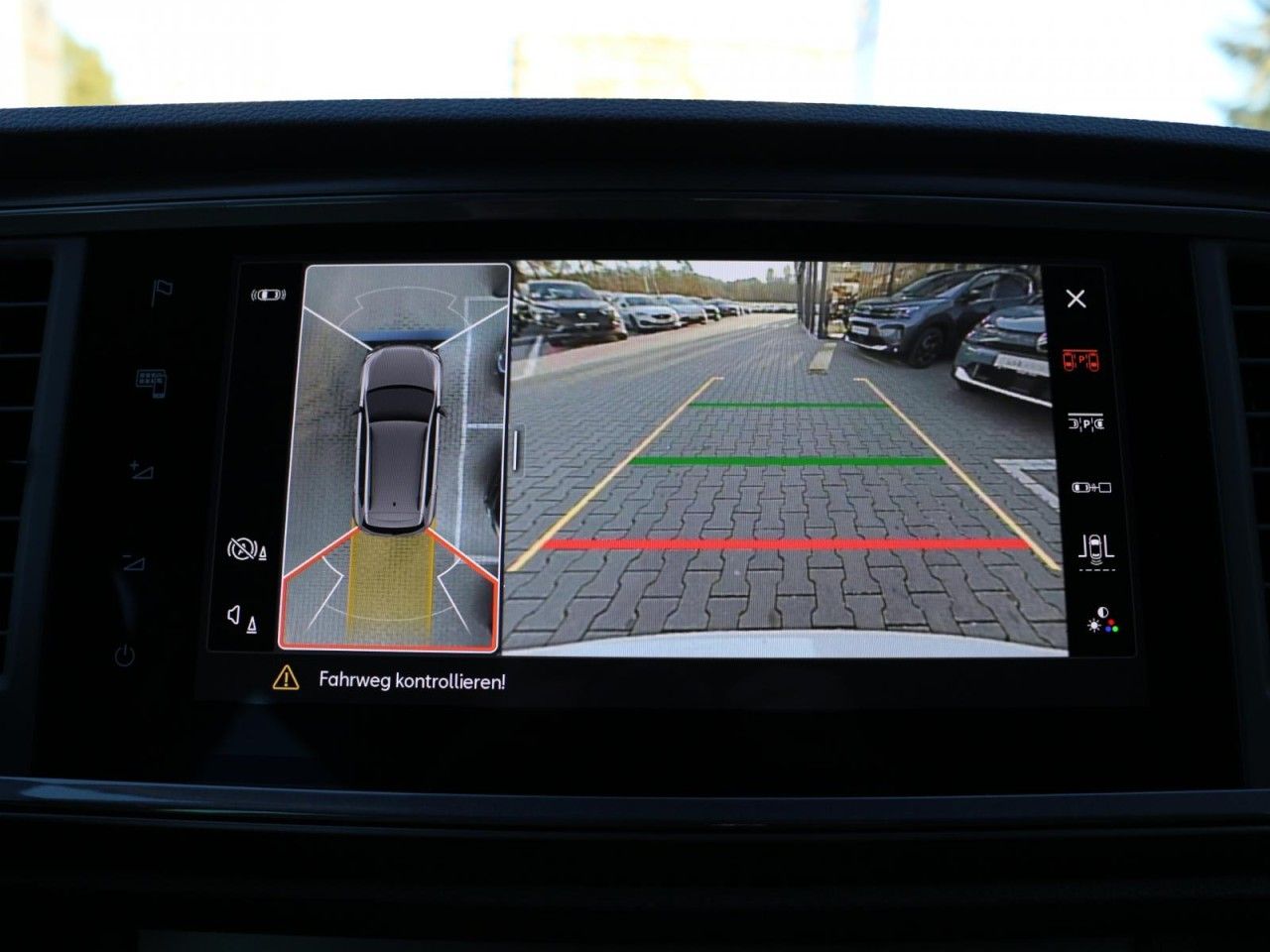 Fahrzeugabbildung CUPRA Ateca 2.0 TSI DSG 4Drive