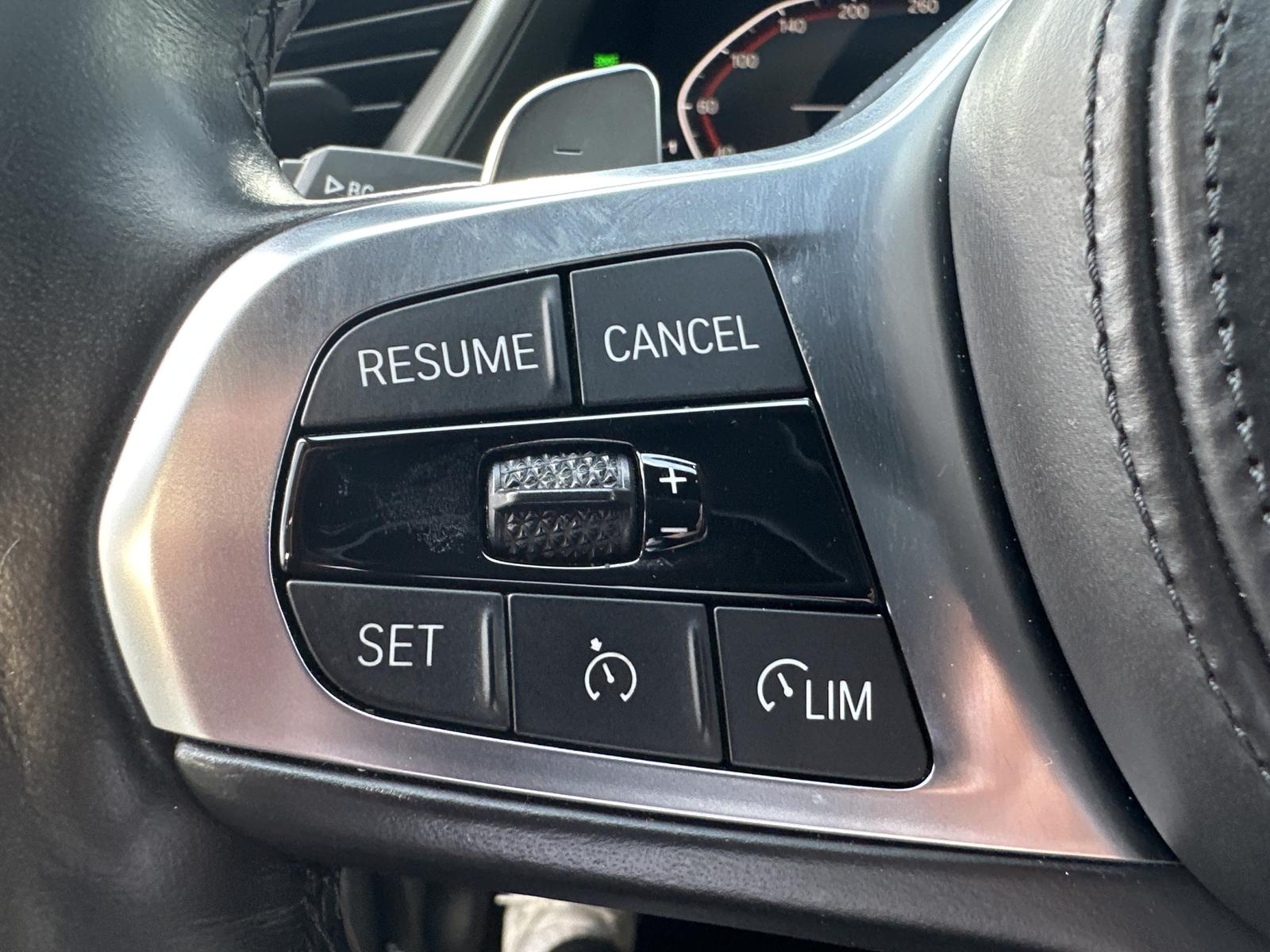 BMW 1 Series i M-Sport NAV+LED+PANORAMA+SHZ+VCOCK, миниатюра 14