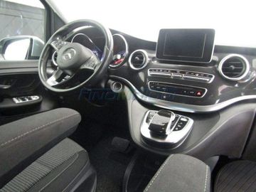 Mercedes V 200 - 8