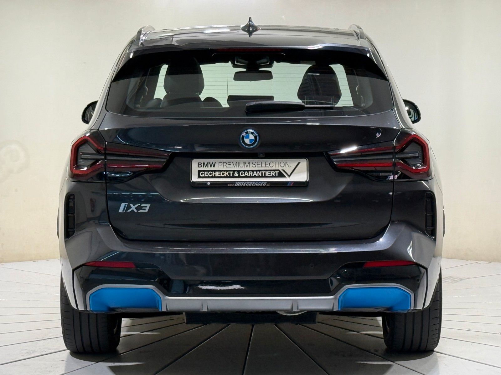 BMW iX3 M Sportpaket Inspiring AHK ACC RFK Pano foto 5