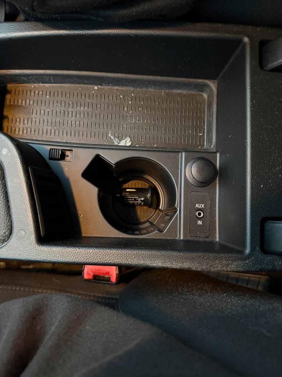 BMW 320 2007 — photo 13