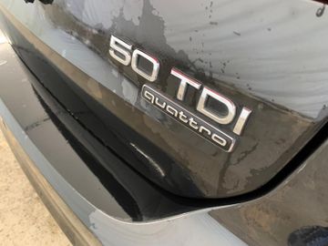 Audi A6 - 6