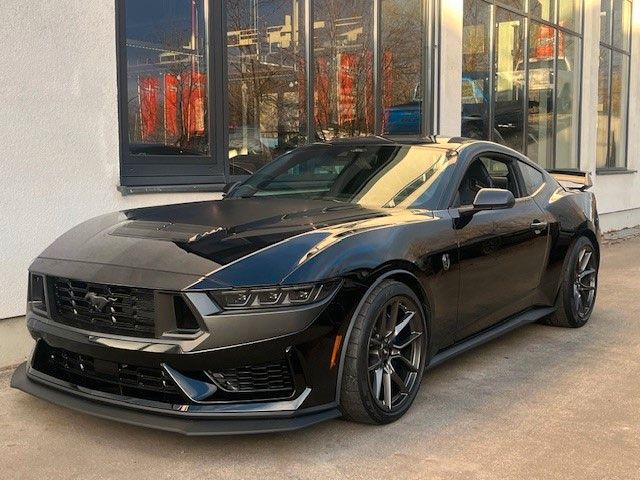 FORD Mustang Fastback Dark Horse V8 507PS  AT