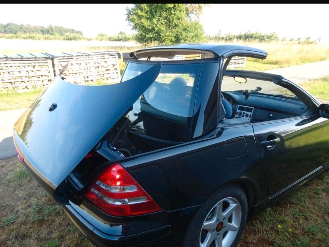 Mercedes-Benz SLK 200