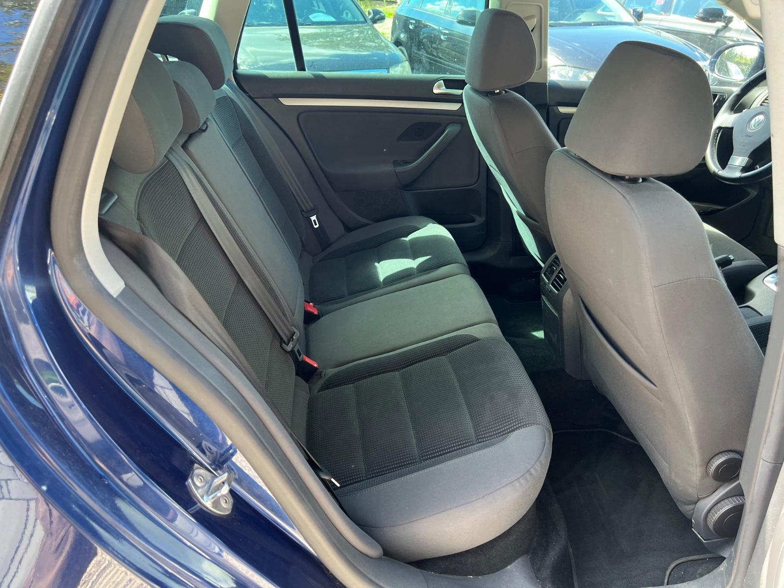 Volkswagen Golf 2009 — photo 20