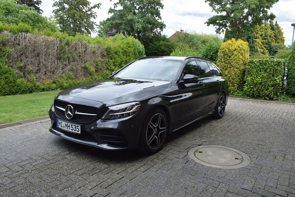 Image of Mercedes-Benz C 200