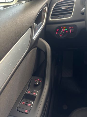 Q3 2.0 TDI *1.Hand*AHK*Tempomat*Klimatronic*