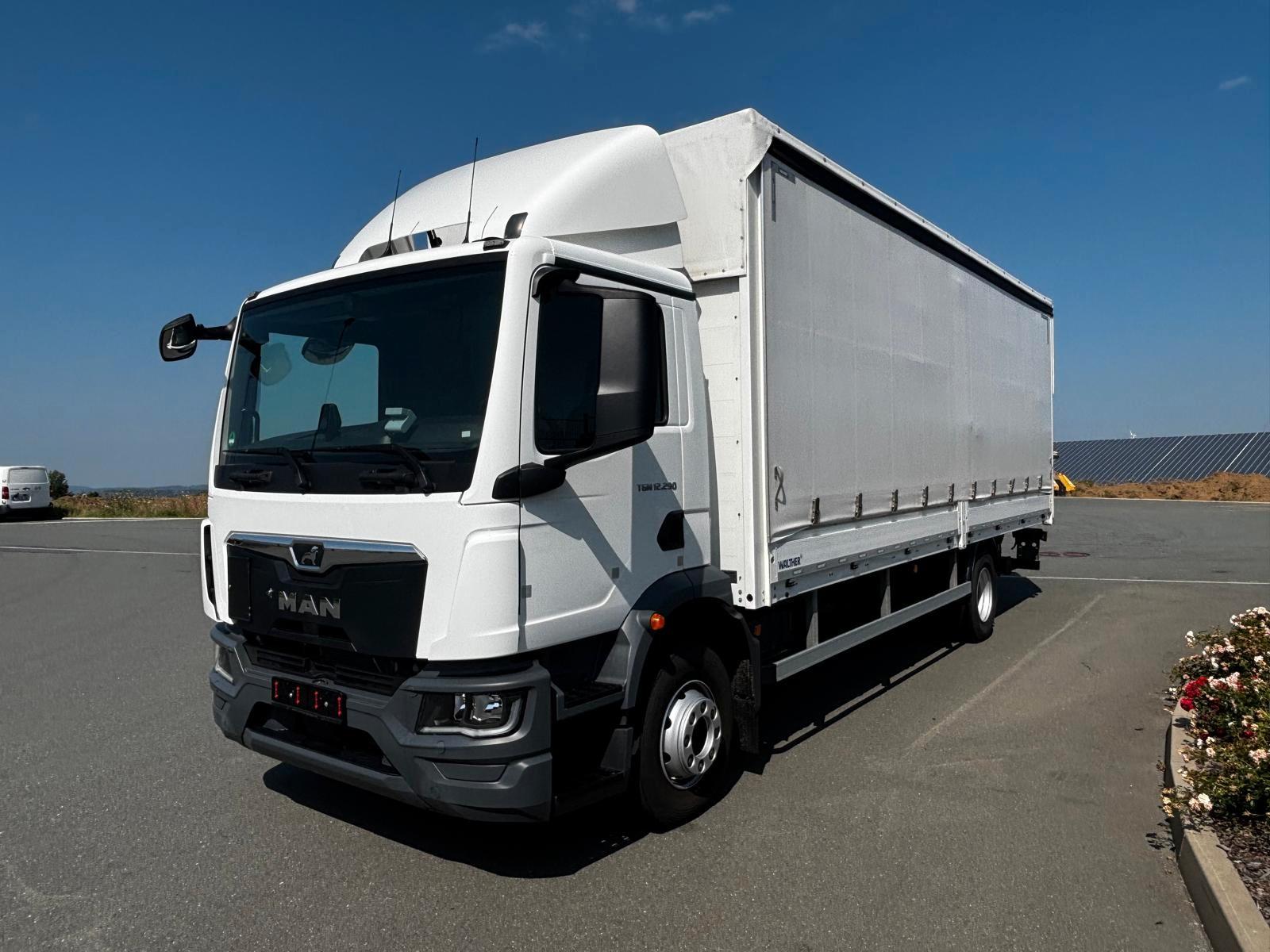 MAN TGM 12.290 4x2 BL CH - Ladebordwand