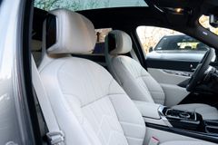 BMW 740 – 14 / 31