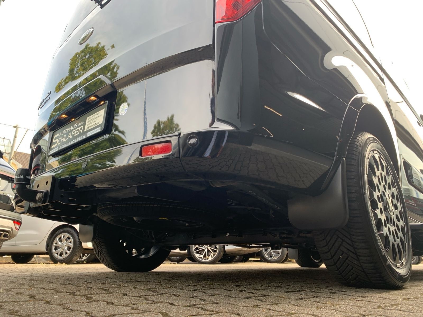 Fahrzeugabbildung Ford Tourneo Custom 2.0 TDCi 185PS Titanium Camper +