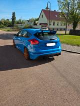 Ford Focus 2,3 EcoBoost RS Blue & Black RS Blue &... - Ford Focus mit Benzin-Antrieb: Blau, Limousine