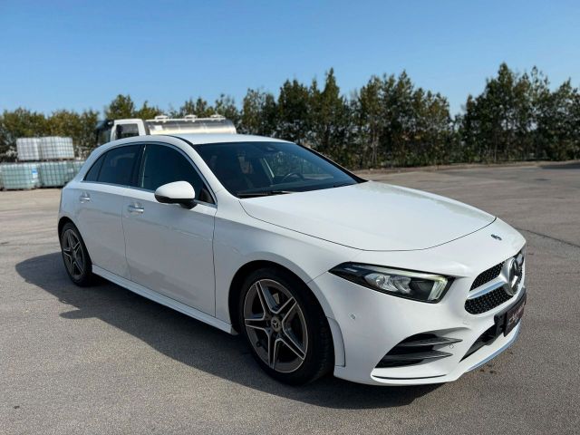 MERCEDES-BENZ Mercedes-benz A 180 d Automatic Premium/18/BELLA
